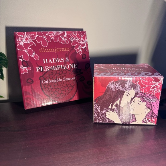 💡Illumicrate Hades & Persephone Teacup & Saucer - Picture 2 of 6